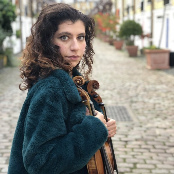 Nazli London, Violin/Viola Teacher with Pedagogical Degree offering