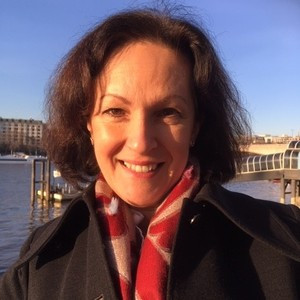 Suzanne - Piano tutor - Godalming