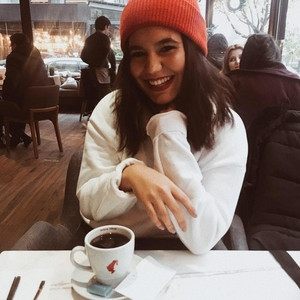 Merve - İngilizce öğretmeni - 