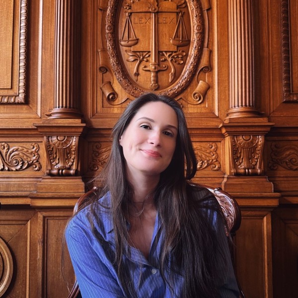 Morgane - Prof de droit - Nice