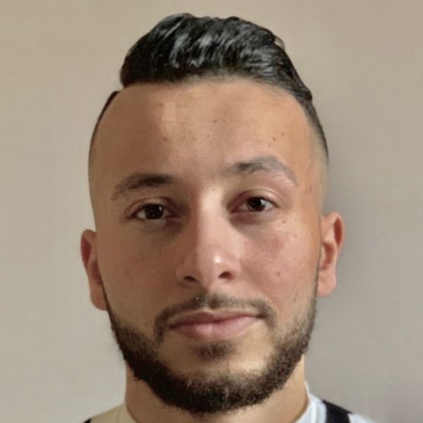 Ayoub - Prof de physique - Jette