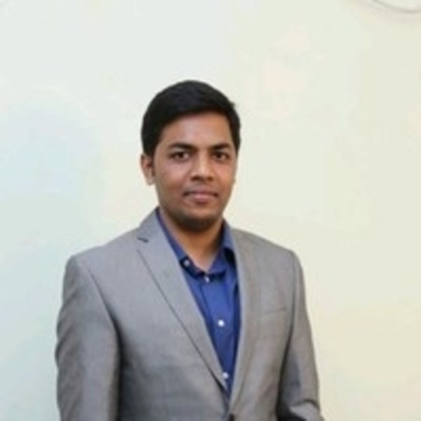 Girish - Computer programming tutor - Montréal