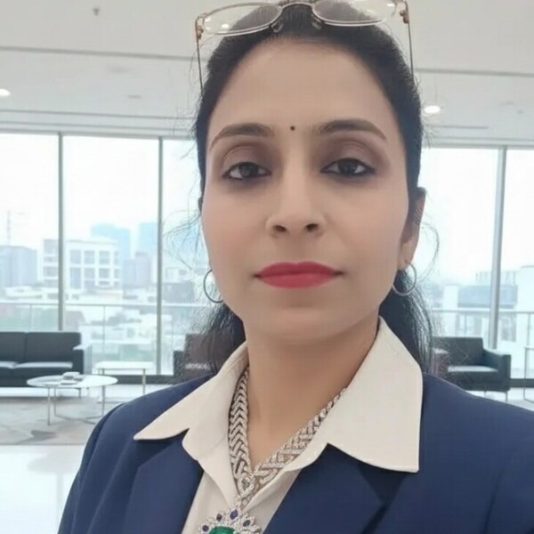 SHILPA - Microsoft PowerPoint instructor - Faridabad