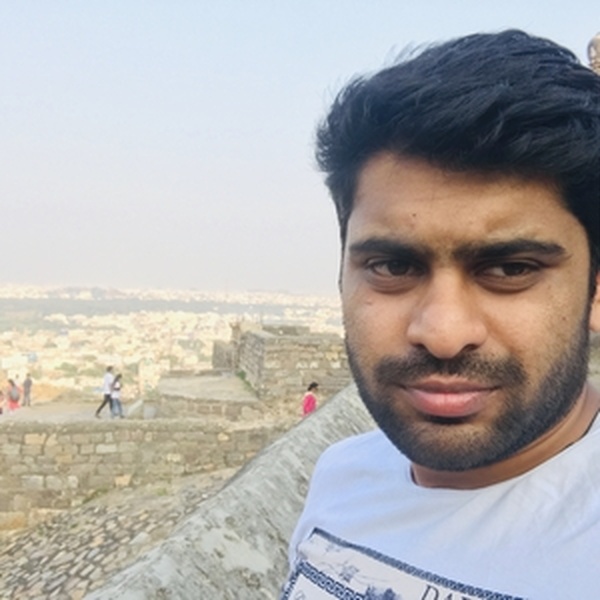 Sarthak - Computer programming tutor - Box Hill