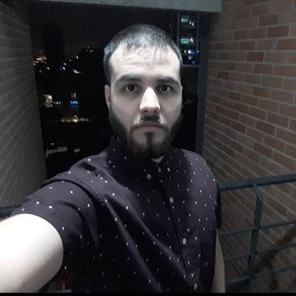 Daniel - profesor de diseño gráfico - Santiago