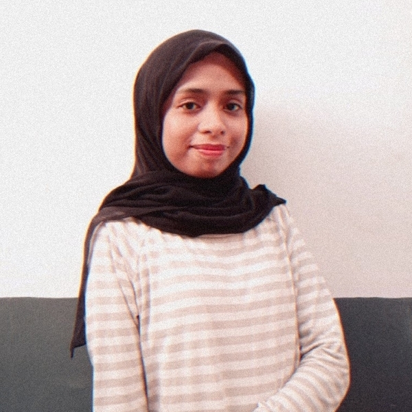 Siti - Guru bahasa inggris - Kota Kendari