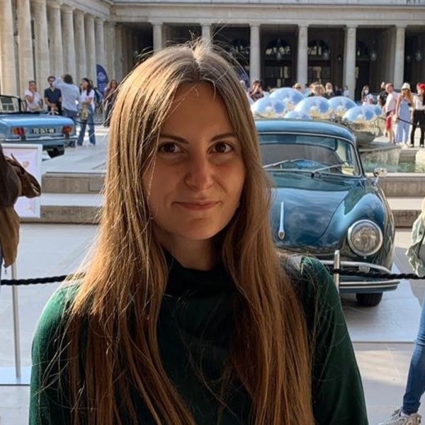 Sara - Prof d'anglais - Viarmes
