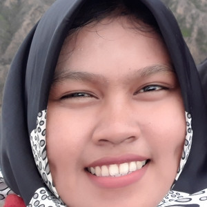 Nur - Guru ekonomi - 