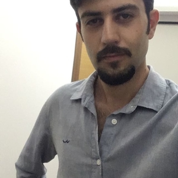 Murat - Müzikal öğretmeni - İzmir