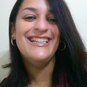 Luciana - Prof de recursos humanos - Encruzilhada