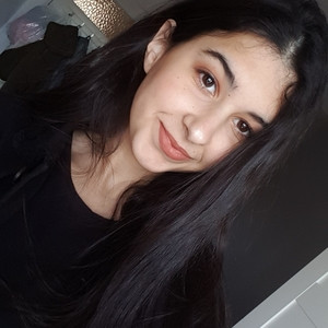 Oumniya - Prof d'anglais - Watermael-Boitsfort