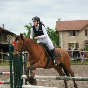 Sophie - Prof d'équitation - Saint-Georges-d'Espéranche