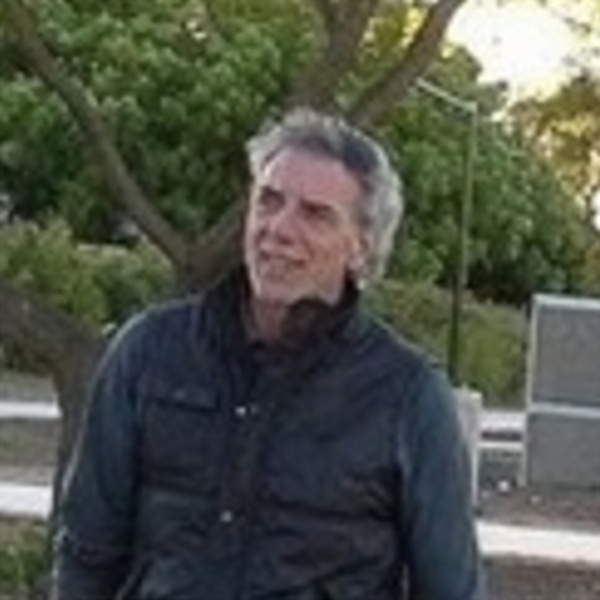 Omar - Profe de física y química - Parque Patricios