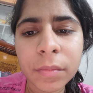 Isha - Biology teacher - Faridabad