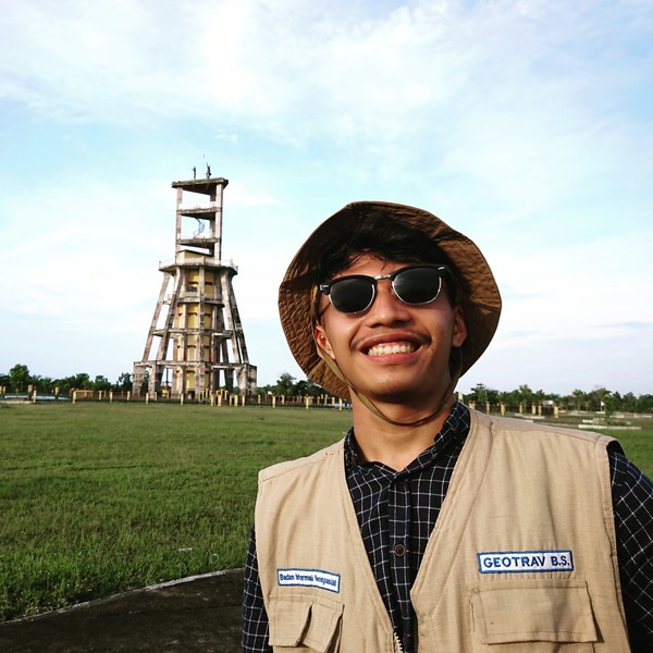 Zulfi - Guru bahasa spanyol - Bandung