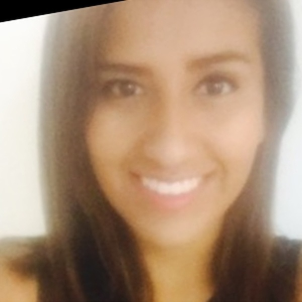 CLAUDIA PAOLA - Profe de aprender a comer bien - Heroica Puebla de Zaragoza