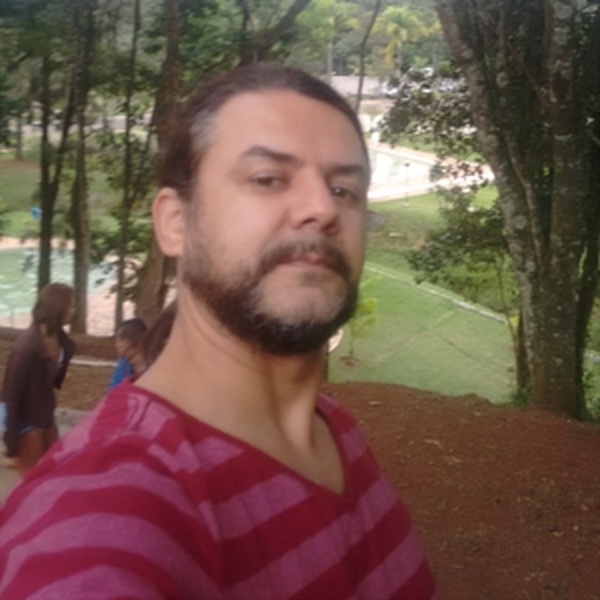 Edmilson - Professor de inglês - Belo Horizonte