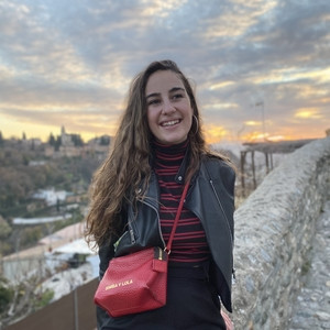 Julia - Profesor de apoyo escolar - Palencia