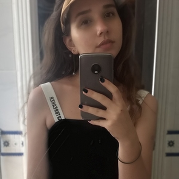 Ianna - Professor de Biologia - Ipanema (Rio de Janeiro)