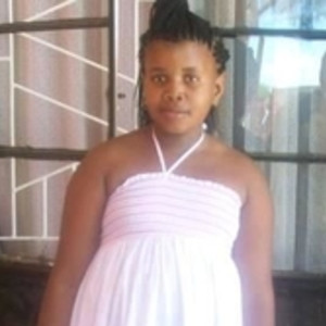 Siyasanga - English tutor - Motherwell