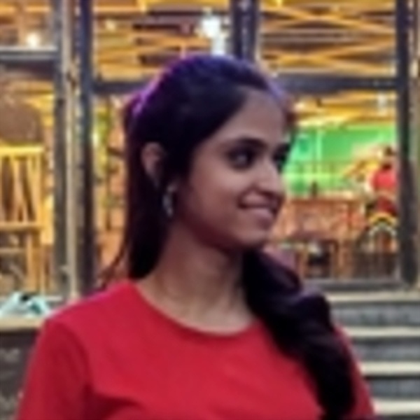 Khushbu - Maths tutor - Delhi