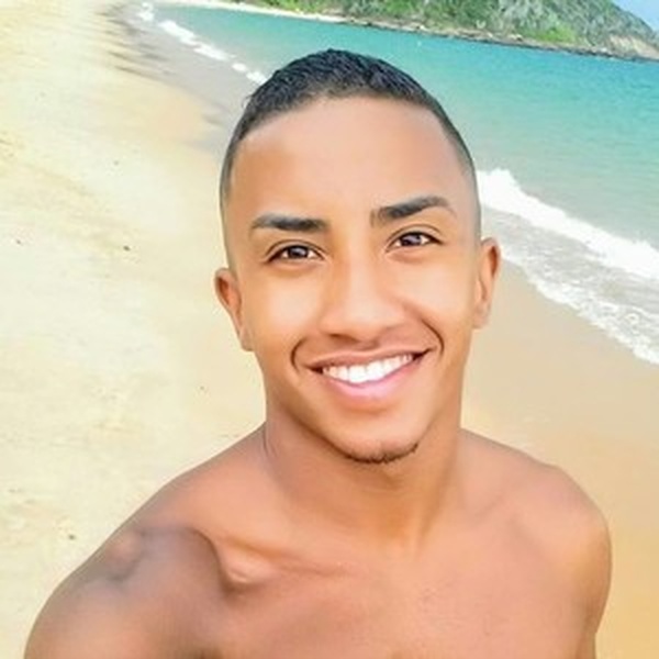Carlos Vinícius - personal trainer - 