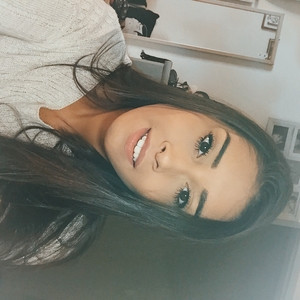 Natalya - Professor de inglês americano - Santos
