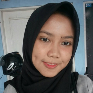 Riska - Guru biologi - Purwokerto