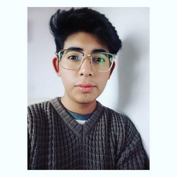 Adrian - Profesor de biología - CDMX