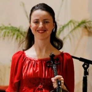 Julia - Profesor instrumentos de cuerda - Buenos Aires
