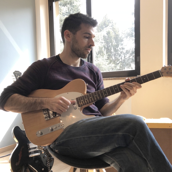 Lorenzo - Prof di chitarra - Vimercate