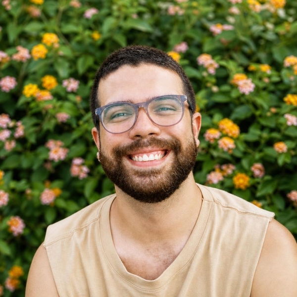 João - Professor de Gramática - Santa Teresinha