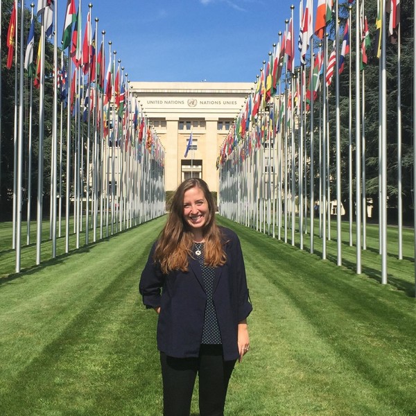Charlotte - Prof de droit civil - Paris