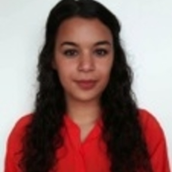 NADIA - Prof de Français Scolaire - Paris 13e