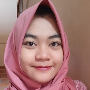 Susi - Guru matematika - Surakarta