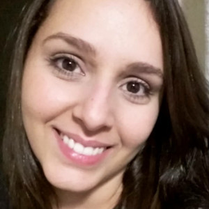 Bianca - Prof de odontologia - 