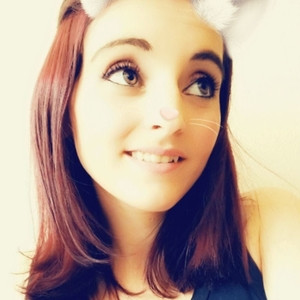 Manon - Prof de physique - chimie - Magny