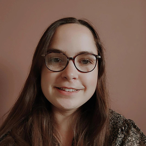 Manon - Prof d'anglais - Saintes