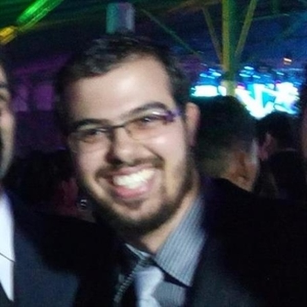 Rodrigo - Prof de matemática - Morro Chic