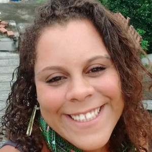 Alline - Prof de explicações - Peró