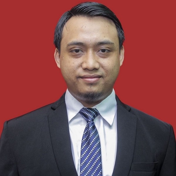 Rizki Mendung - Guru teknik elektro - Malang
