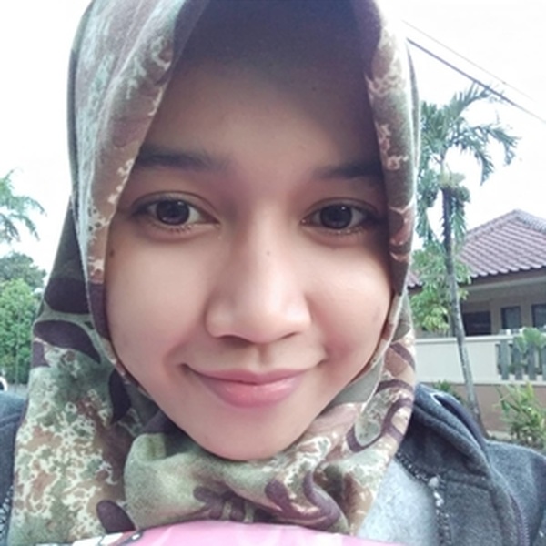 Wilda - Guru bahasa inggris - Tangerang Selatan
