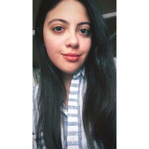 Özge - Coğrafya öğretmeni - 