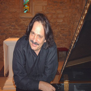 Philippe - Prof de piano - Saint-Jean-le-Centenier