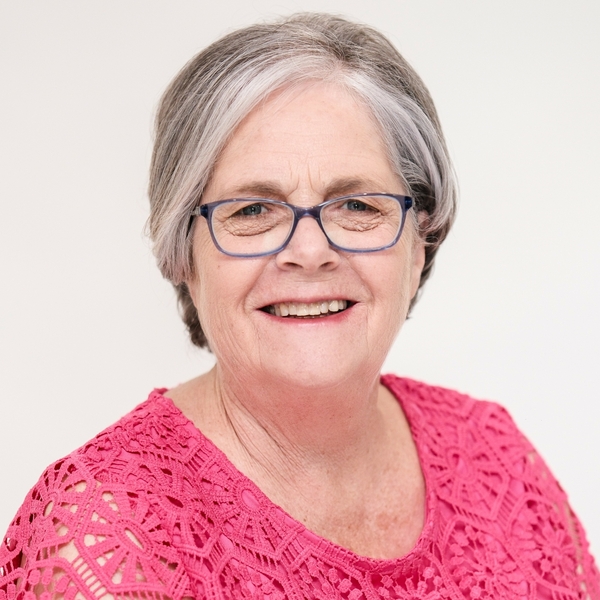 Vicki - Support for students with a reading disorder tutor - Alexandra Hills