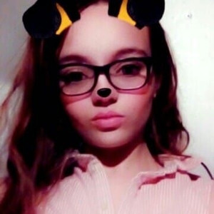 Carline - Prof d'aide aux devoirs - Auvillers-les-Forges