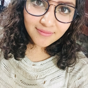 Evelin Arely - Profesor de ayuda con la tarea - Juárez