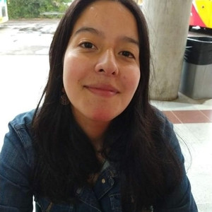 Cinthia - profesor de terapia de masaje masoterapia - Concepción