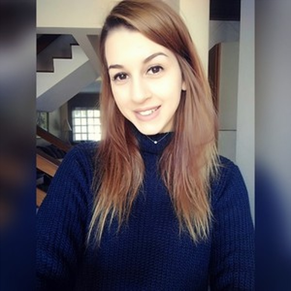 Andressa - Professor de Biologia - 