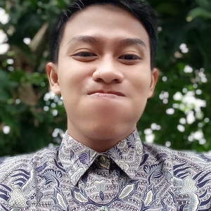 Gus - Guru ekonomi - Kecamatan Megaluh